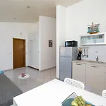 Appartamento Tija *
